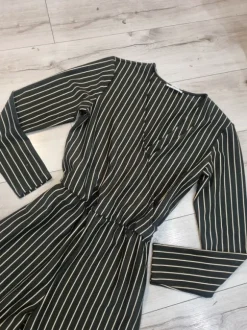 Długi kombinezon elegancki w paski na zakładkę casual MSCH M
