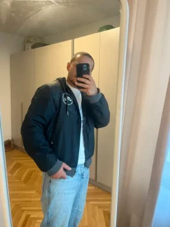 Dwustronna kurtka Nike Air – rozmiar M
