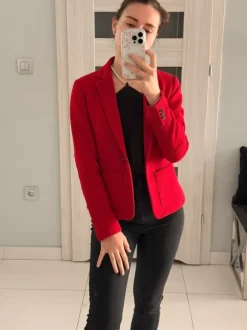 Elegancka czerwona marynarka 34 top secret