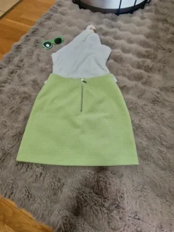 Elegancka spodniczka mini