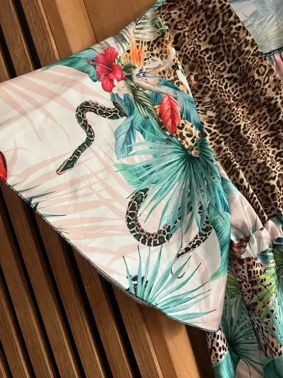 Elegancki kombinezon L-xxl wzór Roberto cavalli