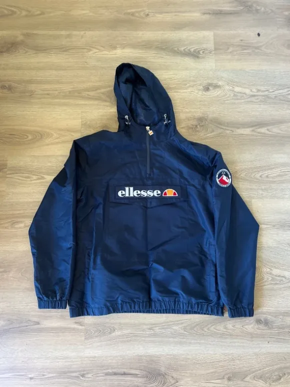 Ellesse jakke