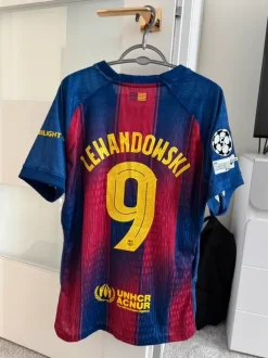 FC Barcelona 25/26 Domowa - Robert Lewandowski
