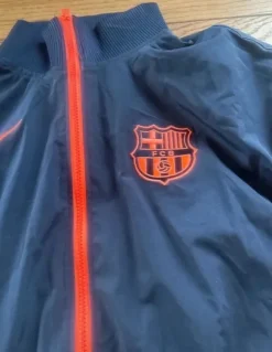 FC Barcelona jakke (ny)