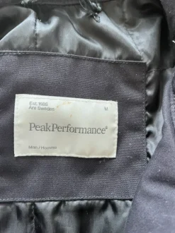 Fieldjacket från Peak performance