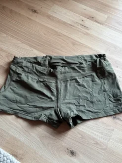 Gina tricot trænings shorts