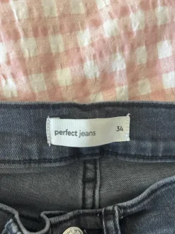 Ginatricot svarta jeans