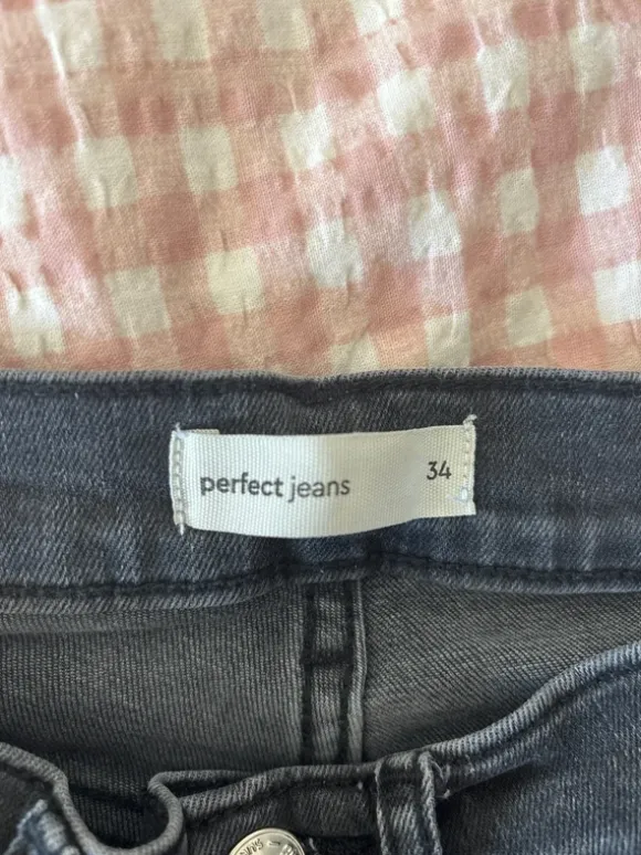 Ginatricot svarta jeans