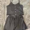 Grå pyjamas set