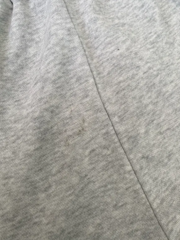 Grå shorts fra H&M 🩶