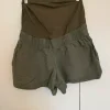 Gravid shorts