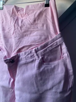 Graviditetsbukser denim lyserøde ubrugte jeans brede ben