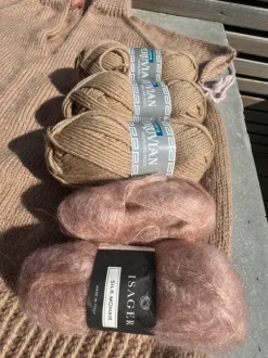 Handstickad nästan färdig Zipper sweater