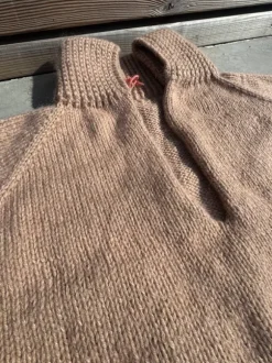 Handstickad nästan färdig Zipper sweater