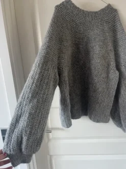 Hæklet trøje