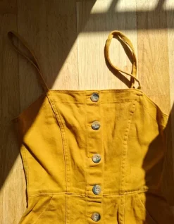 H&M Divided sennepsgul sommerkjole str. 34.Str. 34.
