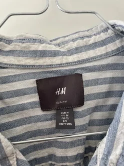 H&M slim fit skjorte