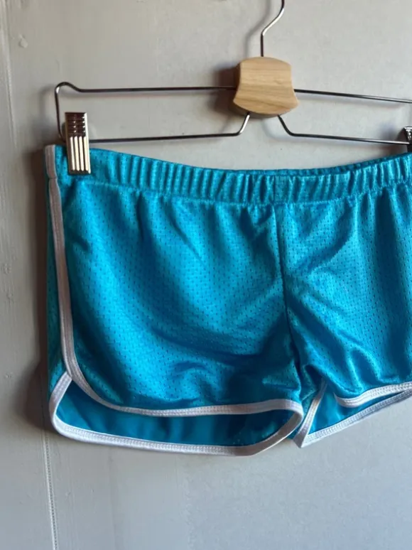 Hot pants / shorts