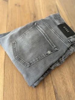 Hugo Boss Delaware jeansy slim fit szare W33 L32 denim BOSS oryginał