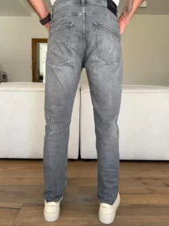 Hugo Boss Delaware jeansy slim fit szare W33 L32 denim BOSS oryginał