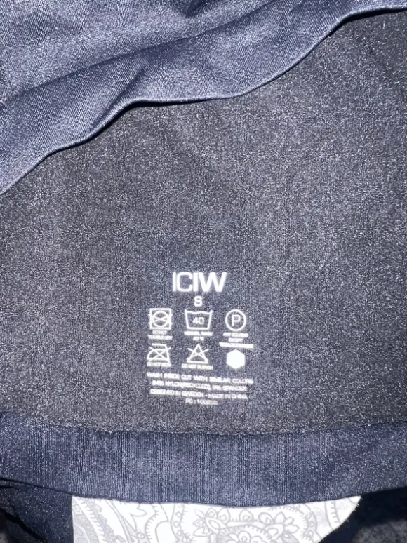 Iciw treenipaita