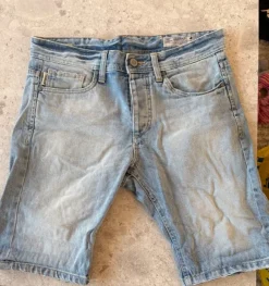 Jeans short