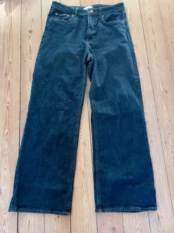 Jeans str. 44