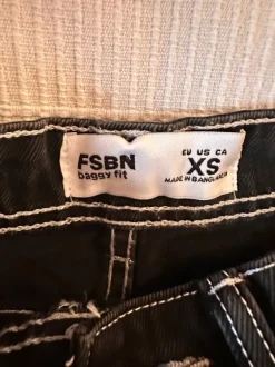 Jeansshorts/ baggy shorts