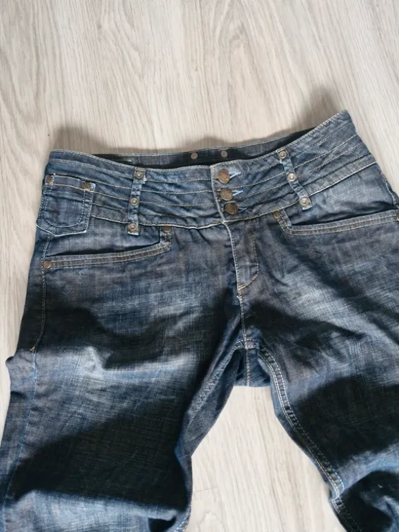 Jeansy Kon & Mon Y2K Cyber Grunge Unikatowy Pas Bootcut Vintage