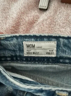 Jeansy Pepe Jeans MOM Carrot rozmiar 28