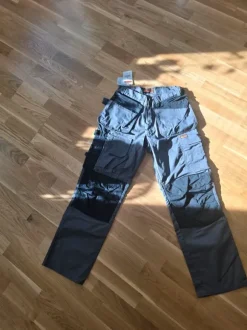 Jobman arbetsbyxor / hantverksbyxor