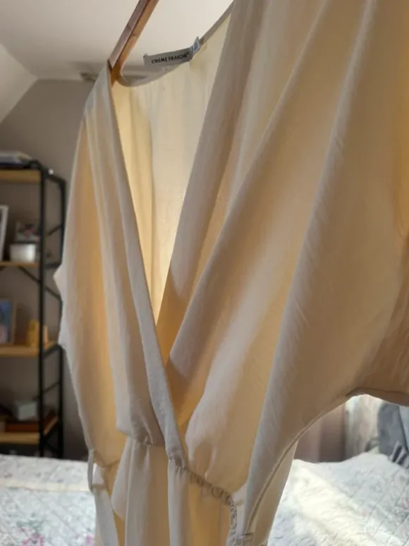 Kombinezon z paskiem XL XXL beżowy lekki komunia Wesele wiązany
