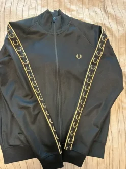 Komplet dresowy fred perry