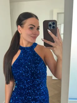 Kort sequin kjole