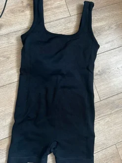 Krótki kombinezon set sportowy XS