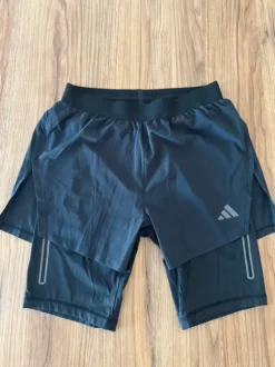 Krótkie spodenki z legginsami do biegania L