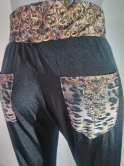 Kuviolliset leggingsit