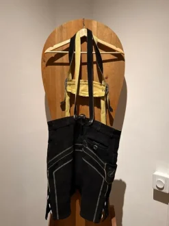 Lederhosen svarta size medium