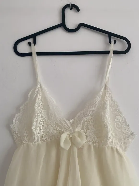 Lekka koronkowa halka babydoll