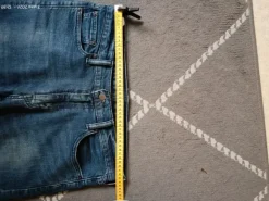 Levis 513 W32/L34