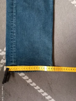 Levis 513 W32/L34