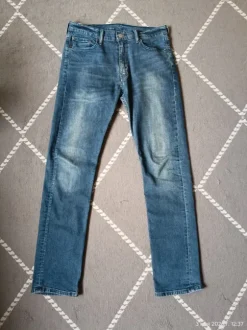Levis 513 W32/L34