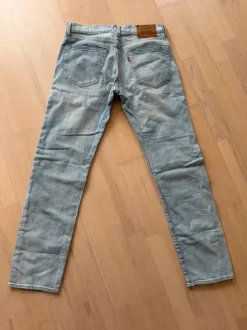 Levis Jeans