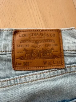 Levis Jeans