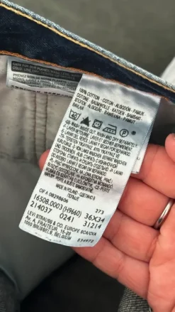LEVIS jeans
