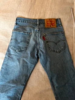 Levis Jeans