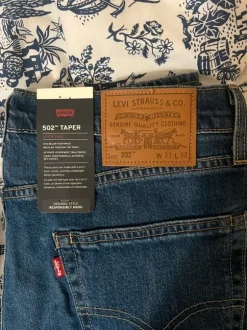 Levis Jeans 502 Taper