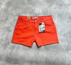 Levi’s krótkie spodenki łososiowe slim nowe z metkami rozciągliwe bawełniane lato S 36