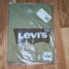 Levis T-shirt