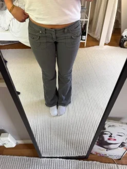 Lågmidjade bootcut jeans